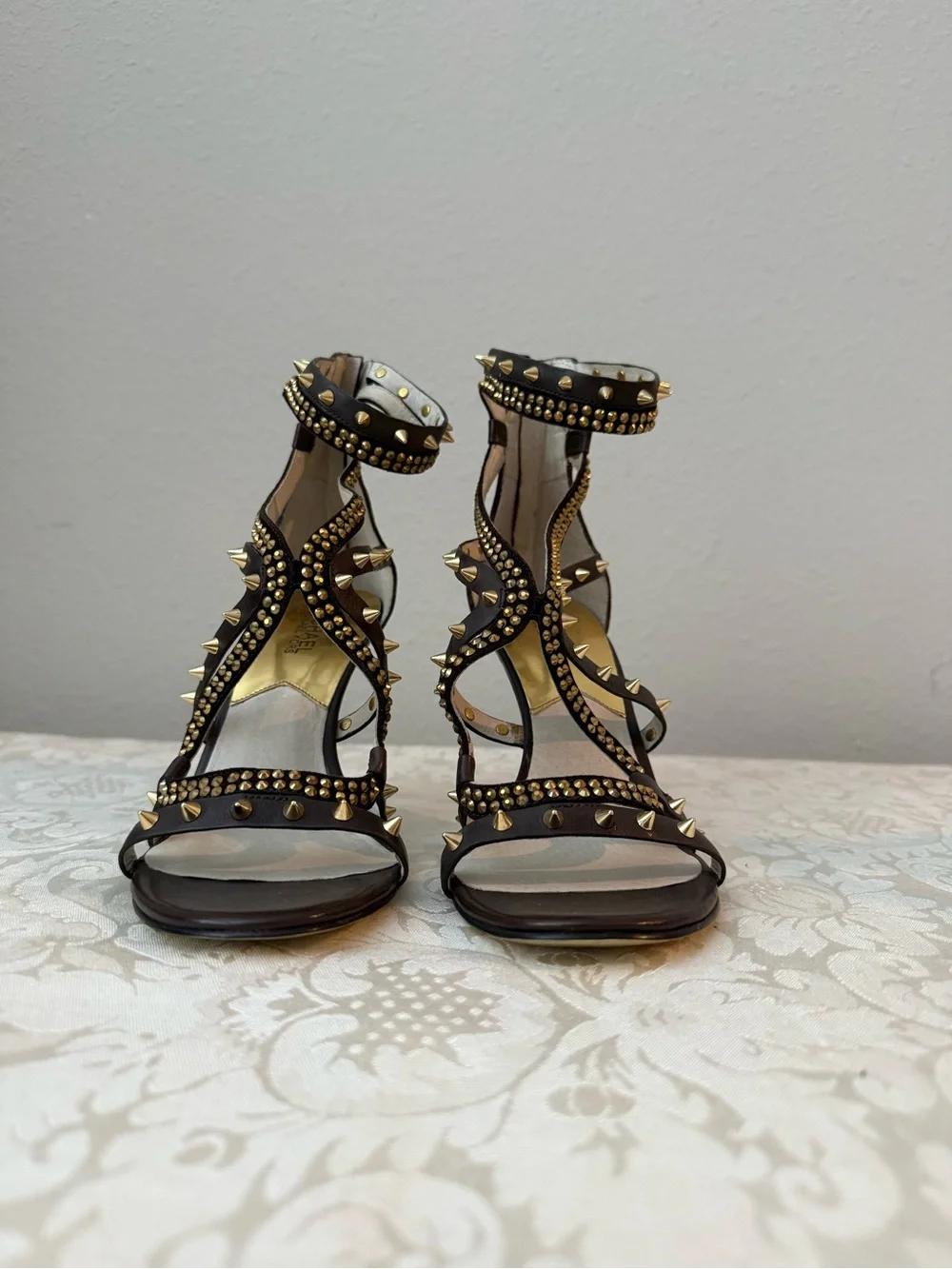 Stunning Michael Kors Brown Studded Crystal Leather Heels Sandals 8.5M (NWOB)